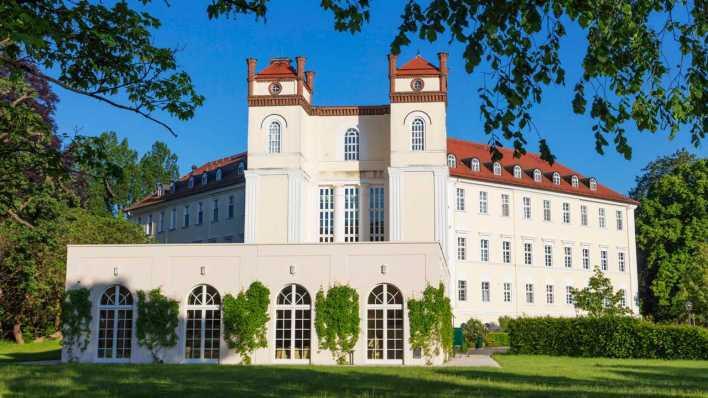 Schloss Lübbenau im Spreewald (Bild: picture alliance/robertharding/Christian Kober)