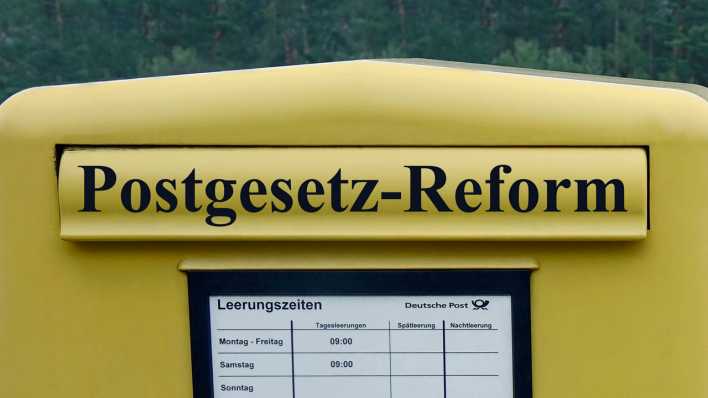 Briefkasten mit Postgesetz-Reform