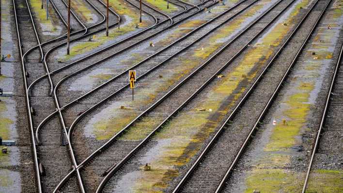 Gleisanlagen auf dem Rangierbahnhof Mülheim-Styrum (Bild: picture alliance/Jochen Tack)