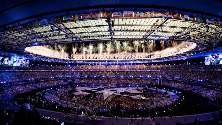 Feuerwerk im Stade de France zum Abschluss der Olympischen Spiele Paris 2024