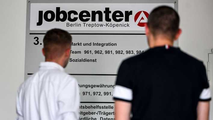 Geflüchtete im Jobcenter Treptow-Köpenick