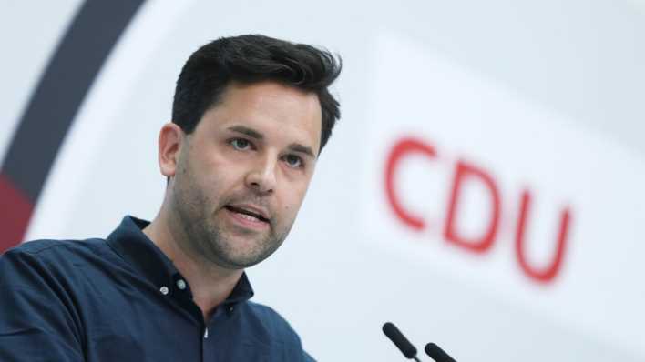 Rede von Johannes Winkel, Bundesvorsitzender der Jungen Union, in Berlin im Juni 2023 (Bild: picture alliance/dts-Agentur)