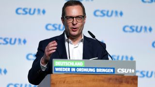 CSU-Generalsekretär spricht bei einer Veranstaltung in München.