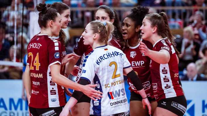 CEV Challenge Cup SC Potsdam - C.S.M. Targoviste (Bild: IMAGO/BEAUTIFUL SPORTS/Nicol Marschall)