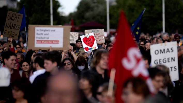 Demo gegen rechte Gewalt in Deutschland