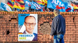 Brandmauer zur AfD bröckelt, Wahlplakat Friedrich Merz,