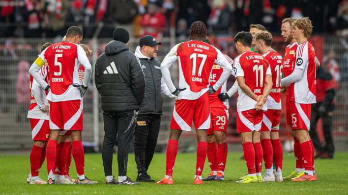 Testspiel, 1. FC Union Berlin - Holstein Kiel, Ansprache von Trainer Steffen Baumgart (Bild: IMAGO/Sebastian Räppold/Matthias Koch)