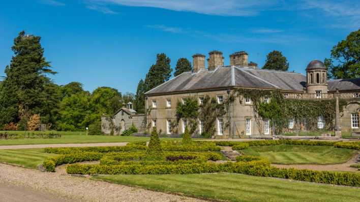 Blick auf Dumfries House in Schottland (Foto: imago images / Dreamstime)